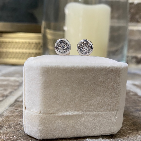 GENUINE 14KT GOLD Earrings Stud Post Cluster Cubic Zirconia Set in White Gold - Picture 3 of 11